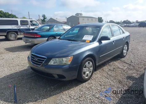 2009 Hyundai Sonata Gls z USA, uszkodzony, nr VIN 5NPET46C29H563010